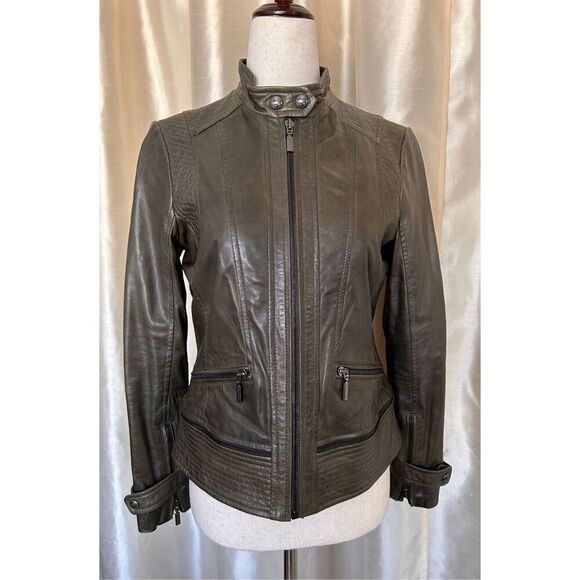 Bernardo Women's Dark Olive Green  Leather Jacket SP EUC - Picture 1 of 15